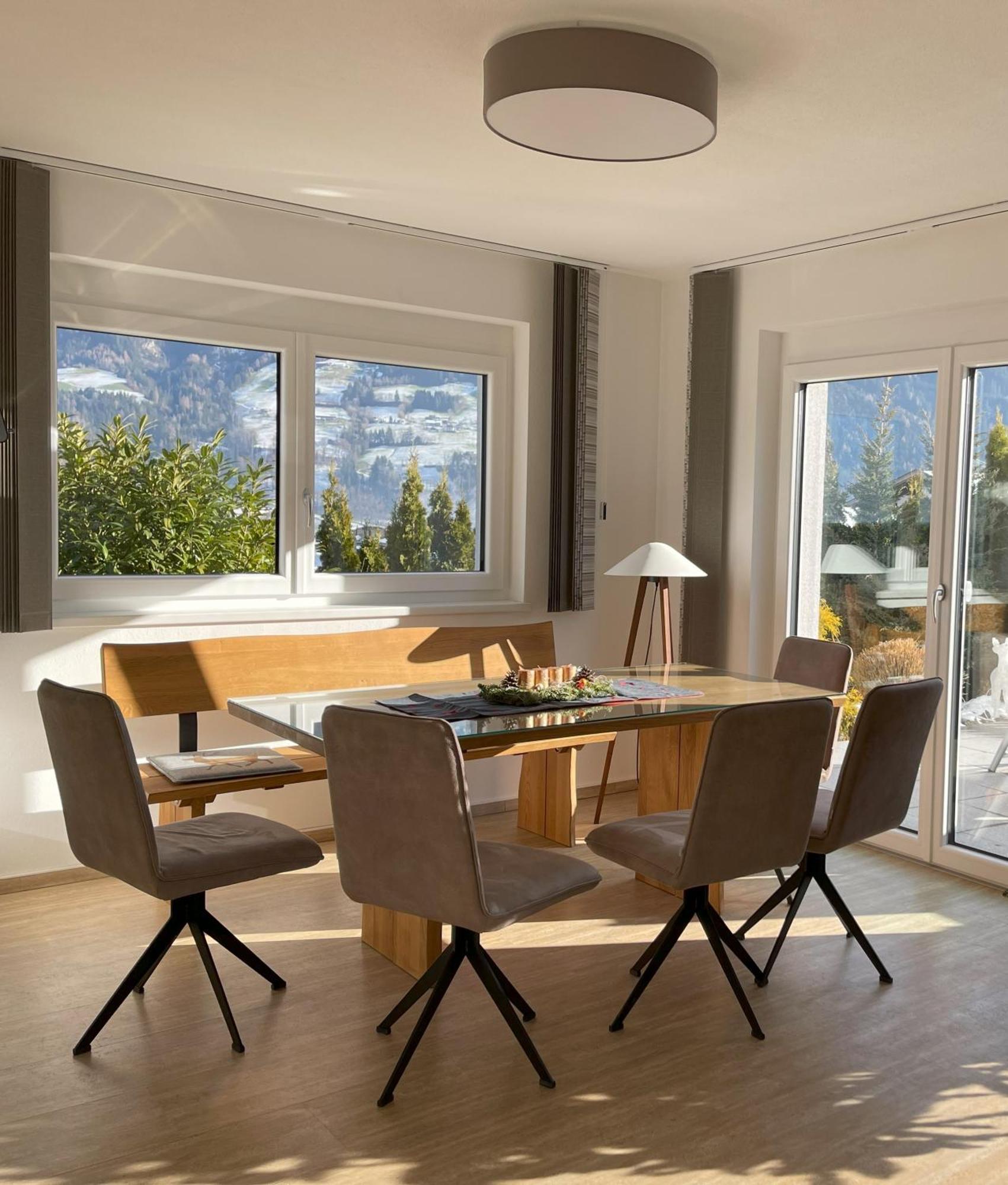 H21 - Modernes Ferienhaus 145Qm, 4Sz, Wellnessbereich Mit Sauna Und Dachterrasse Mit Panoramablick, Kuehlen Und Heizen Mit Geothermie فغن المظهر الخارجي الصورة